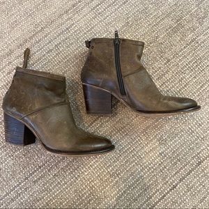 Steve Madden - Ankle Booties